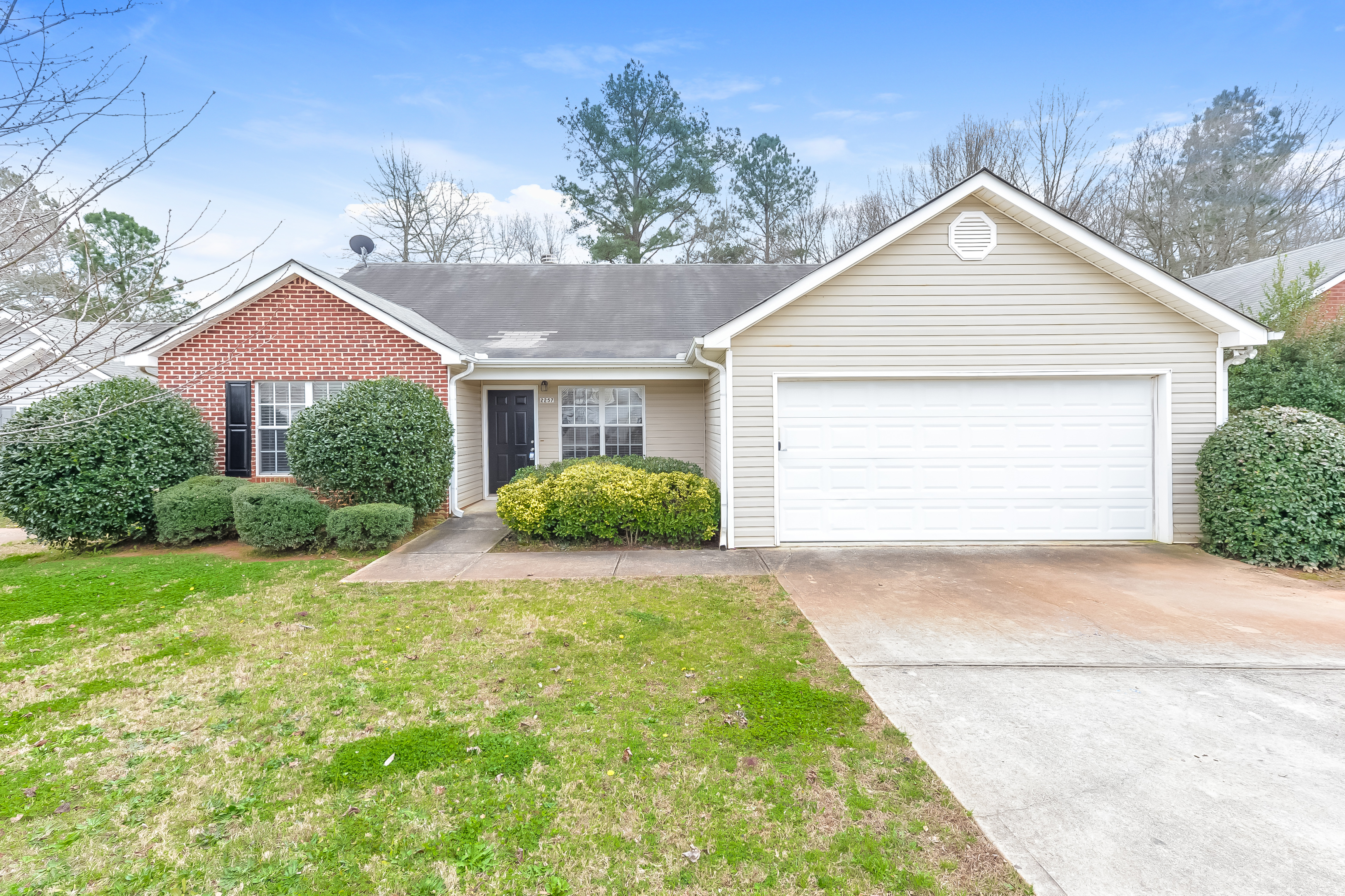 2257 Sugarleaf Trail Hampton, GA 30228